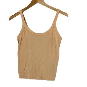 Wild Fable | Yellow ribbed knit scoop neck crop tank top junior’s size m…